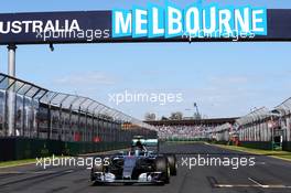 Nico Rosberg (GER) Mercedes AMG F1 W06 on the grid. 15.03.2015. Formula 1 World Championship, Rd 1, Australian Grand Prix, Albert Park, Melbourne, Australia, Race Day.