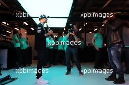 Lewis Hamilton (GBR) Mercedes AMG F1 celebrates with the team. 15.03.2015. Formula 1 World Championship, Rd 1, Australian Grand Prix, Albert Park, Melbourne, Australia, Race Day.
