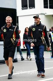 Pastor Maldonado (VEN) Lotus F1 Team with Andy Stobart (GBR) Lotus F1 Team Press Officer. 21.06.2015. Formula 1 World Championship, Rd 8, Austrian Grand Prix, Spielberg, Austria, Race Day.