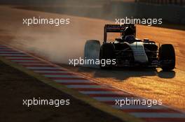 Max Verstappen (NLD) Scuderia Toro Rosso STR10 locks up under braking. 19.02.2015. Formula One Testing, Day One, Barcelona, Spain.