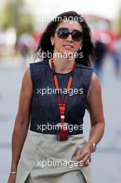 Fabiana Flosi (BRA), wife of Bernie Ecclestone (GBR). 19.04.2015. Formula 1 World Championship, Rd 4, Bahrain Grand Prix, Sakhir, Bahrain, Race Day.