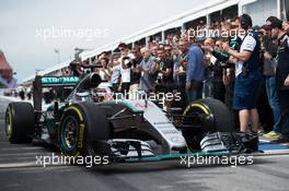 Lewis Hamilton (GBR) Mercedes AMG F1 W06 enters parc ferme. 07.06.2015. Formula 1 World Championship, Rd 7, Canadian Grand Prix, Montreal, Canada, Race Day.
