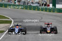 (L to R): Felipe Nasr (BRA) Sauber C34 and Max Verstappen (NLD) Scuderia Toro Rosso STR10 battle for position. 07.06.2015. Formula 1 World Championship, Rd 7, Canadian Grand Prix, Montreal, Canada, Race Day.