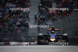 Carlos Sainz Jr (ESP) Scuderia Toro Rosso STR10. 06.06.2015. Formula 1 World Championship, Rd 7, Canadian Grand Prix, Montreal, Canada, Qualifying Day.