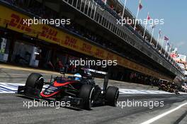 Fernando Alonso (ESP) McLaren MP4-30. 09.05.2015. Formula 1 World Championship, Rd 5, Spanish Grand Prix, Barcelona, Spain, Qualifying Day.