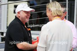 (L to R): Norbert Vettel (GER) with Sabine Kehm (GER) Manager of Michael Schumacher (GER). 10.05.2015. Formula 1 World Championship, Rd 5, Spanish Grand Prix, Barcelona, Spain, Race Day.