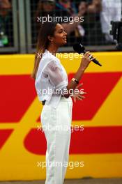 Alesha Dixon (GBR) sings the National Anthem on the grid. 05.07.2015. Formula 1 World Championship, Rd 9, British Grand Prix, Silverstone, England, Race Day.