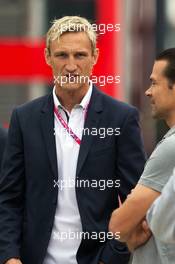 Sami Hyypia (FIN) Football Manager. 05.07.2015. Formula 1 World Championship, Rd 9, British Grand Prix, Silverstone, England, Race Day.