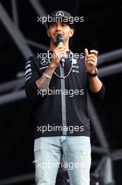Lewis Hamilton (GBR) Mercedes AMG F1 at the post race concert. 05.07.2015. Formula 1 World Championship, Rd 9, British Grand Prix, Silverstone, England, Race Day.