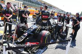 Pastor Maldonado (VEN) Lotus F1 E23 on the grid. 06.09.2015. Formula 1 World Championship, Rd 12, Italian Grand Prix, Monza, Italy, Race Day.