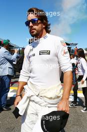 Fernando Alonso (ESP) McLaren on the grid. 06.09.2015. Formula 1 World Championship, Rd 12, Italian Grand Prix, Monza, Italy, Race Day.