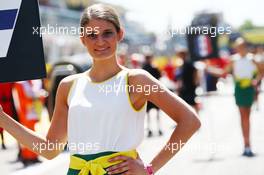 Grid girl. 06.09.2015. Formula 1 World Championship, Rd 12, Italian Grand Prix, Monza, Italy, Race Day.