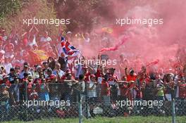 Fans in the grandstand. 06.09.2015. Formula 1 World Championship, Rd 12, Italian Grand Prix, Monza, Italy, Race Day.