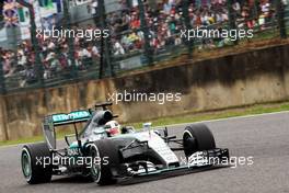 Lewis Hamilton (GBR) Mercedes AMG F1 W06. 26.09.2015. Formula 1 World Championship, Rd 14, Japanese Grand Prix, Suzuka, Japan, Qualifying Day.