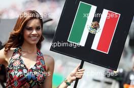 Grid girl for Sergio Perez (MEX) Sahara Force India F1. 01.11.2015. Formula 1 World Championship, Rd 17, Mexican Grand Prix, Mexixo City, Mexico, Race Day.