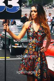 Grid girl on the drivers parade. 01.11.2015. Formula 1 World Championship, Rd 17, Mexican Grand Prix, Mexixo City, Mexico, Race Day.