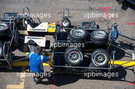 Team Carlin; pit lane; tires;   10.07.2015. FIA F3 European Championship 2015, Round 7, Qualifying, Zandvoort, Netherlands
