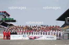 A drivers group photograph. 10.06.2015. FIA World Endurance Championship Le Mans 24 Hours, Practice and Qualifying, Le Mans, France. Wednesday.