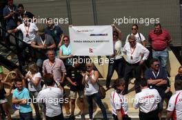 03.05.2015 - Race 1, Fans of Pepe Oriola (ESP) SEAT Le&#xf3;n, Team Craft-Bamboo LUKOIL 02-03.05.2015 TCR International Series, Valencia, Spain