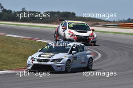 Race 2, Francisco Mora (POR), Seat Leon, Veloso Motorsport 10.05.2015. TCR International Series, Rd 4, Portimao, Portugal Sunday.