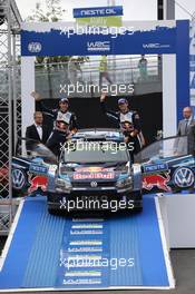 02.08.2015 - 2nd position Sebastien Ogier, Julien Ingrassia (Volkswagen Polo WRC #1, Volkswagen Motorsport) 30.07-02.08.2015 FIA World Rally Championship 2015, Rd 8, Rally Finland, Jyvaskyla, Finland