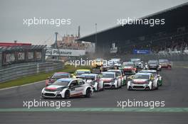 Start race 1 15-17.05.2015 World Touring Car Championship, Rd 7 and 8, Nordschleife, Nurburging , Germany