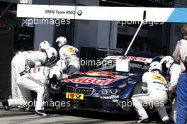 Pit stop Marco Wittmann (GER) BMW Team RMG, BMW M4 DTM. 22.05.2016, DTM Round 2, Spielberg, Austria, Race 2, Sunday.