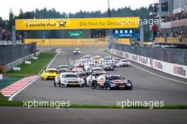 Start of the race, Marco Wittmann (GER) BMW Team RMG, BMW M4 DTM leads. 21.08.2016, DTM Round 6, Moscow Raceway, Russia, Sunday.