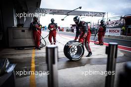 Mechanis of Audi Sport Team Phoenix. 21.08.2016, DTM Round 6, Moscow Raceway, Russia, Sunday.