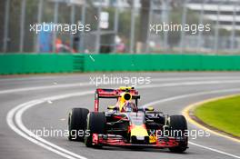 Daniil Kvyat (RUS) Red Bull Racing RB12 sends sparks flying. 18.03.2016. Formula 1 World Championship, Rd 1, Australian Grand Prix, Albert Park, Melbourne, Australia, Practice Day.