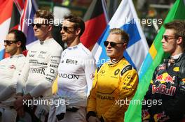 Kevin Magnussen (DEN) Renault Sport F1 Team as the grid observes the national anthem. 20.03.2016. Formula 1 World Championship, Rd 1, Australian Grand Prix, Albert Park, Melbourne, Australia, Race Day.