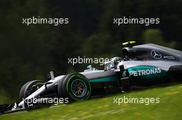 Nico Rosberg (GER) Mercedes AMG F1 W07 Hybrid. 01.07.2016. Formula 1 World Championship, Rd 9, Austrian Grand Prix, Spielberg, Austria, Practice Day.