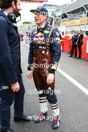 Max Verstappen (NLD) Red Bull Racing on the grid. 03.07.2016. Formula 1 World Championship, Rd 9, Austrian Grand Prix, Spielberg, Austria, Race Day.