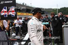 Lewis Hamilton (GBR) Mercedes AMG F1 W07 Hybrid on the grid. 03.07.2016. Formula 1 World Championship, Rd 9, Austrian Grand Prix, Spielberg, Austria, Race Day.