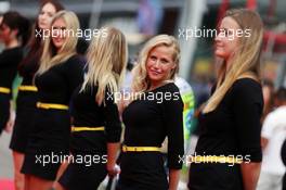 Grid girls on the drivers parade. 28.08.2016. Formula 1 World Championship, Rd 13, Belgian Grand Prix, Spa Francorchamps, Belgium, Race Day.