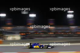 Felipe Nasr (BRA) Sauber C35. 01.04.2016. Formula 1 World Championship, Rd 2, Bahrain Grand Prix, Sakhir, Bahrain, Practice Day