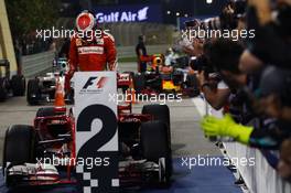 Second placed Kimi Raikkonen (FIN) Ferrari SF16-H in parc ferme. 03.04.2016. Formula 1 World Championship, Rd 2, Bahrain Grand Prix, Sakhir, Bahrain, Race Day.