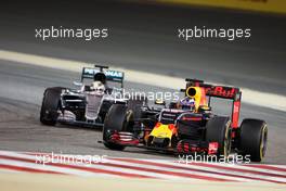 Daniel Ricciardo (AUS) Red Bull Racing RB12. 03.04.2016. Formula 1 World Championship, Rd 2, Bahrain Grand Prix, Sakhir, Bahrain, Race Day.