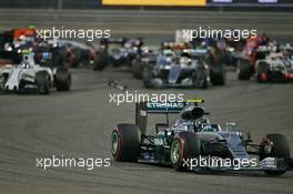 Nico Rosberg (GER) Mercedes AMG F1 W07 Hybrid leads at the start of the race as Lewis Hamilton (GBR) Mercedes AMG F1 W07 Hybrid and Valtteri Bottas (FIN) Williams FW38 make contact. 03.04.2016. Formula 1 World Championship, Rd 2, Bahrain Grand Prix, Sakhir, Bahrain, Race Day.