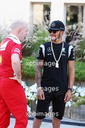 (L to R): Jock Clear (GBR) Ferrari Engineering Director with Lewis Hamilton (GBR) Mercedes AMG F1. 03.04.2016. Formula 1 World Championship, Rd 2, Bahrain Grand Prix, Sakhir, Bahrain, Race Day.