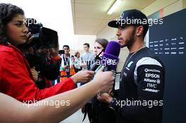 Lewis Hamilton (GBR) Mercedes AMG F1 with the media. 31.03.2016. Formula 1 World Championship, Rd 2, Bahrain Grand Prix, Sakhir, Bahrain, Preparation Day.