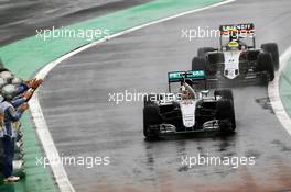 Race winner Lewis Hamilton (GBR) Mercedes AMG F1 W07 Hybrid celebrates as he enters parc ferme at the end of the race. 13.11.2016. Formula 1 World Championship, Rd 20, Brazilian Grand Prix, Sao Paulo, Brazil, Race Day.