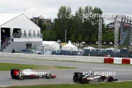Sergio Perez (MEX) Sahara Force India F1 VJM09 and Romain Grosjean (FRA) Haas F1 Team VF-16 battle for position. 12.06.2016. Formula 1 World Championship, Rd 7, Canadian Grand Prix, Montreal, Canada, Race Day.