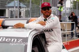 Lewis Hamilton (GBR) Mercedes AMG F1 in parc ferme. 11.06.2016. Formula 1 World Championship, Rd 7, Canadian Grand Prix, Montreal, Canada, Qualifying Day.