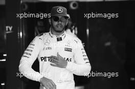 Lewis Hamilton (GBR) Mercedes AMG F1 in parc ferme. 11.06.2016. Formula 1 World Championship, Rd 7, Canadian Grand Prix, Montreal, Canada, Qualifying Day.