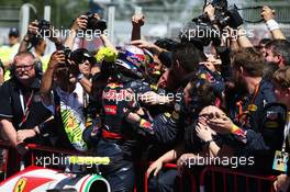 Race winner Max Verstappen (NLD) Red Bull Racing celebrates in parc ferme with the team. 15.05.2016. Formula 1 World Championship, Rd 5, Spanish Grand Prix, Barcelona, Spain, Race Day.