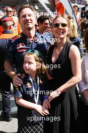 Christian Horner (GBR) Red Bull Racing Team Principal celebrates at the podium with wife Geri Halliwell (GBR) Singer and daughter Bluebell. 15.05.2016. Formula 1 World Championship, Rd 5, Spanish Grand Prix, Barcelona, Spain, Race Day.