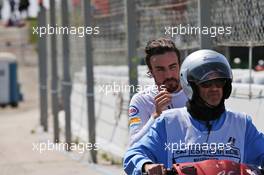 Fernando Alonso (ESP) McLaren retired from the race. 15.05.2016. Formula 1 World Championship, Rd 5, Spanish Grand Prix, Barcelona, Spain, Race Day.