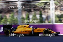 Kevin Magnussen (DEN) Renault Sport F1 Team RS16. 19.06.2016. Formula 1 World Championship, Rd 8, European Grand Prix, Baku Street Circuit, Azerbaijan, Race Day.