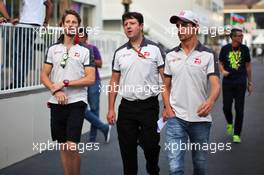 (L to R): Romain Grosjean (FRA) Haas F1 Team with Dave O'Neill (GBR) Haas F1 Team Team Manager and Esteban Gutierrez (MEX) Haas F1 Team. 18.06.2016. Formula 1 World Championship, Rd 8, European Grand Prix, Baku Street Circuit, Azerbaijan, Qualifying Day.